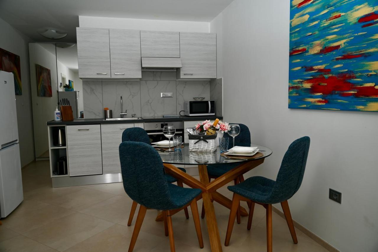 Sea Star Apartment Koper Bagian luar foto