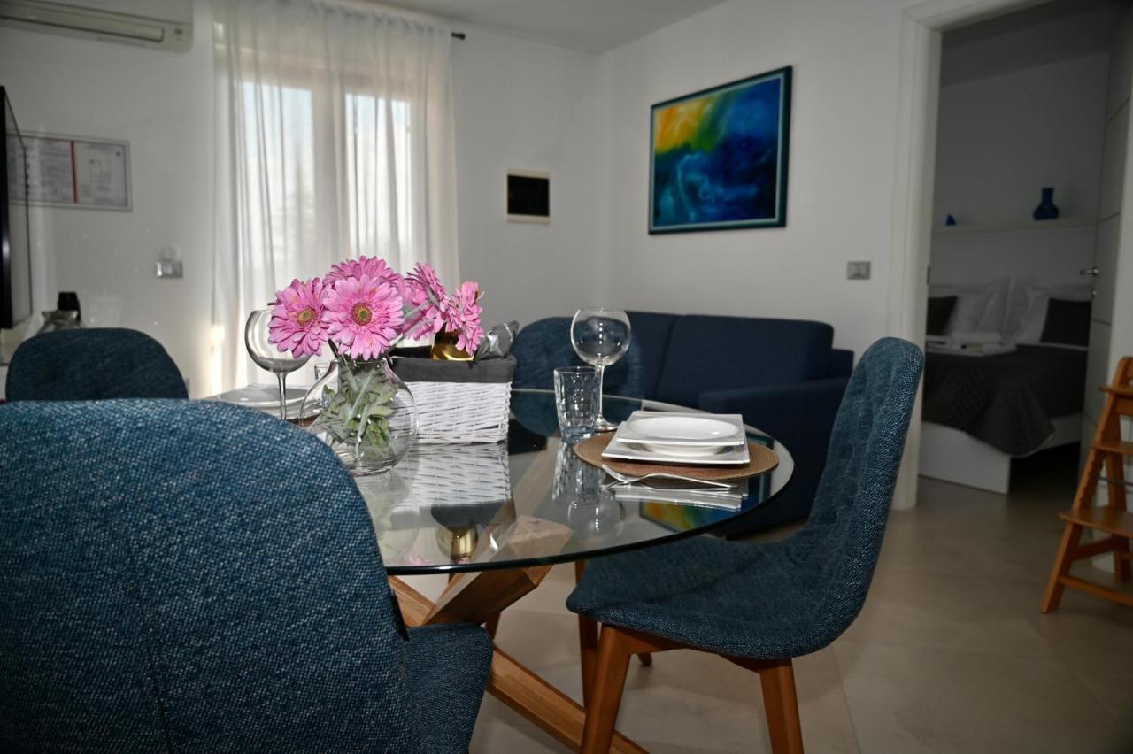 Sea Star Apartment Koper Bagian luar foto
