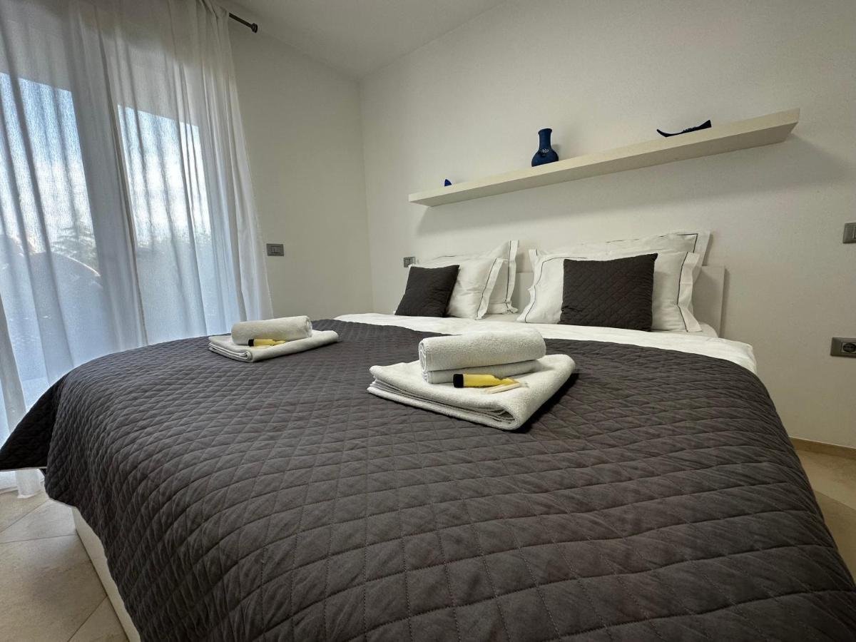 Sea Star Apartment Koper Bagian luar foto