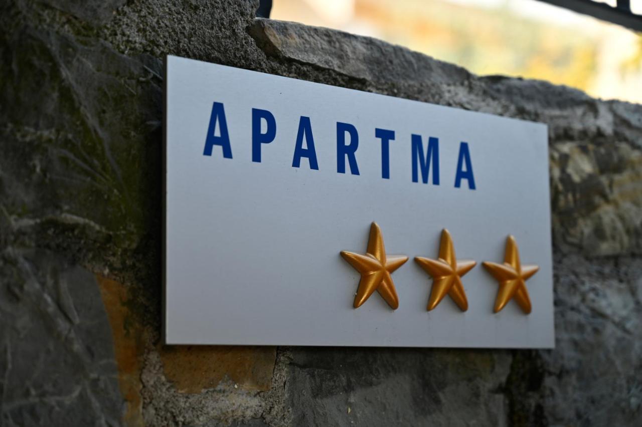 Sea Star Apartment Koper Bagian luar foto